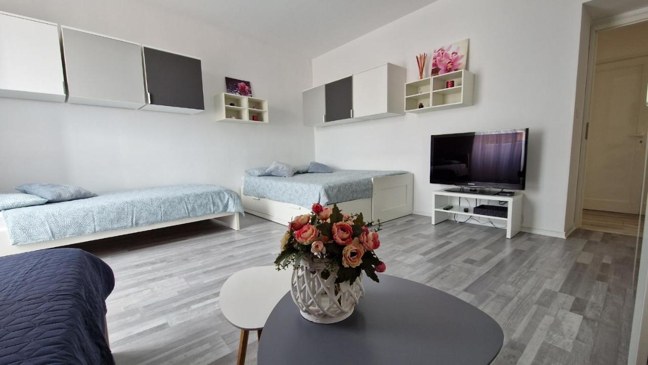 Sun Kissed Apartment Копер Екстер'єр фото