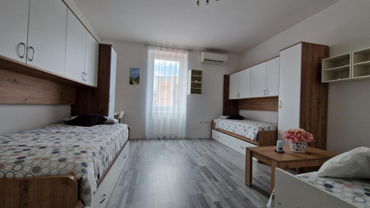Sun Kissed Apartment Копер Екстер'єр фото